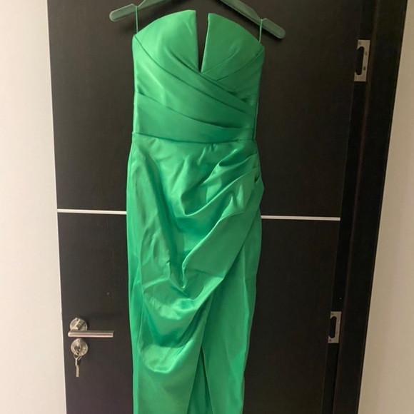 Rasario draped satin gown - Picture 6 of 9